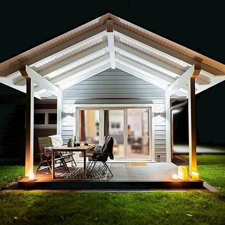 Foerdezauber - Ruhiges Mit Eingezaeuntem Garten Und Kamin Dom wakacyjny Grundhof