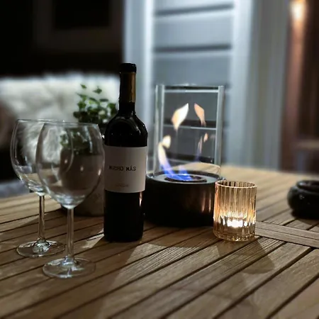 Dom wakacyjny Foerdezauber - Ruhiges Mit Eingezaeuntem Garten Und Kamin Grundhof